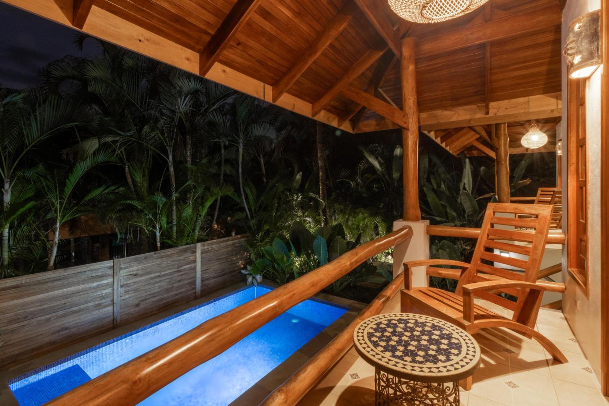 Blue Surf Sanctuary Otel Playa Santa Teresa  Dış mekan fotoğraf